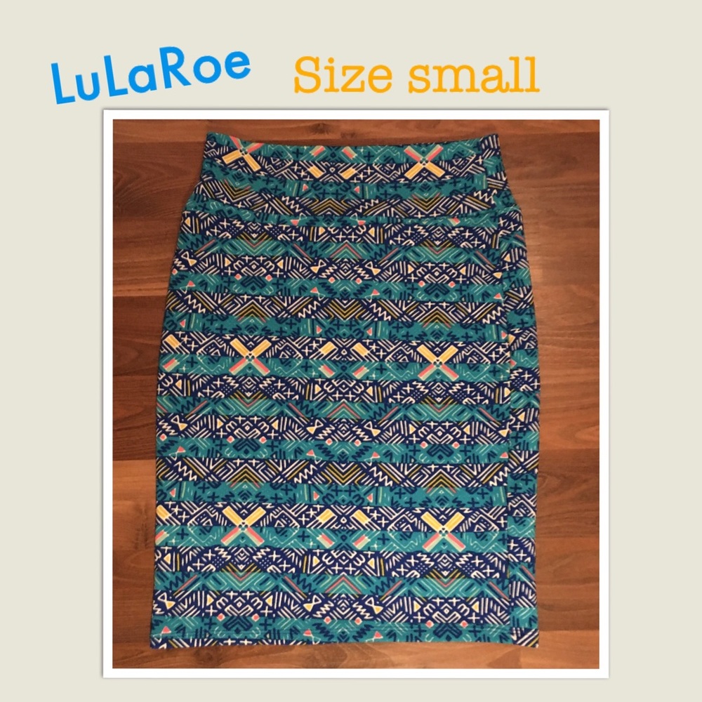 LuLaRoe skirt size small